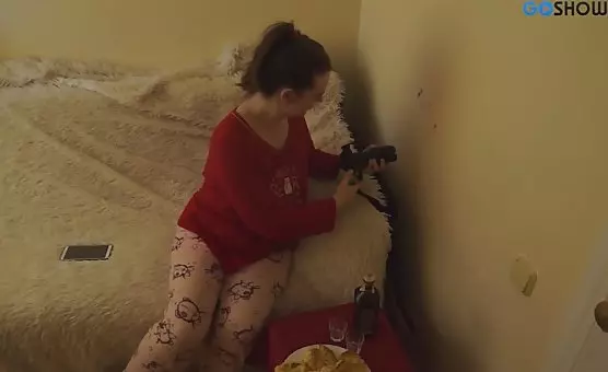 Shy Amateur Masturbates with Black Vibrator and Explores Natural Pleasures