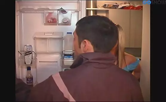 Housewife Gets Blowjob from Studly Lover
