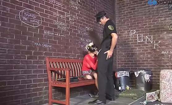 Blonde Bench Bitch Takes It Deep